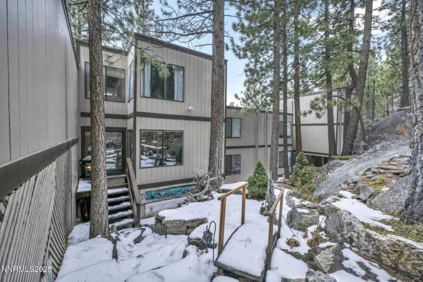 208 Clubhouse, Stateline, Nevada 89449, 2 Bedrooms Bedrooms, ,3 BathroomsBathrooms,Residential,Residential,Clubhouse,250050834
