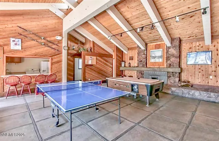 208 Clubhouse, Stateline, Nevada 89449, 2 Bedrooms Bedrooms, ,3 BathroomsBathrooms,Residential,Residential,Clubhouse,250050834