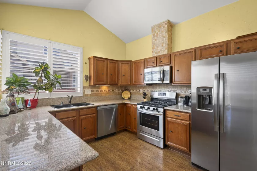 5725 Crooked Stick, Sparks, Nevada 89436, 2 Bedrooms Bedrooms, ,3 BathroomsBathrooms,Residential,Residential,Crooked Stick,250050840