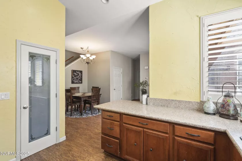 5725 Crooked Stick, Sparks, Nevada 89436, 2 Bedrooms Bedrooms, ,3 BathroomsBathrooms,Residential,Residential,Crooked Stick,250050840
