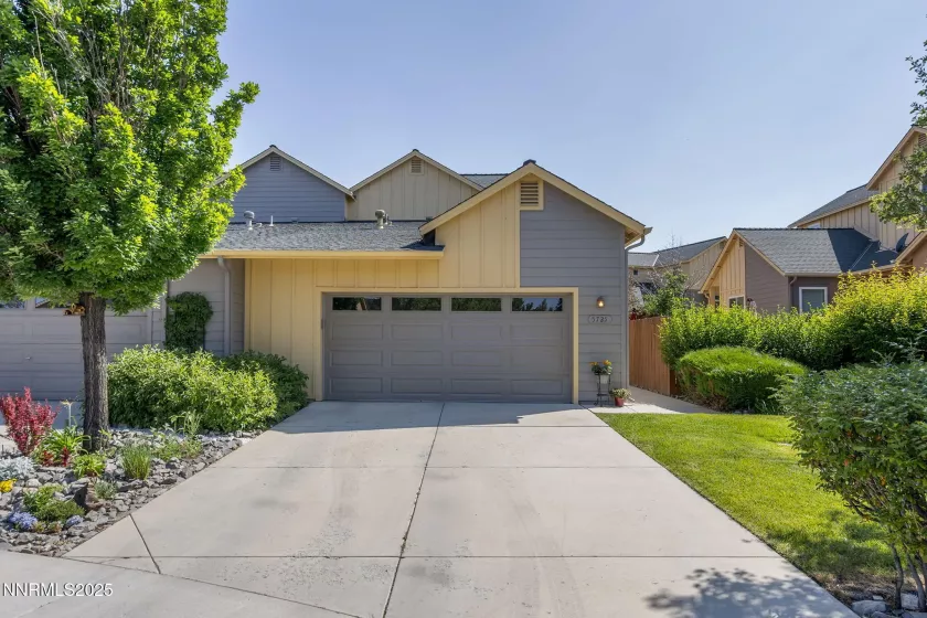 5725 Crooked Stick, Sparks, Nevada 89436, 2 Bedrooms Bedrooms, ,3 BathroomsBathrooms,Residential,Residential,Crooked Stick,250050840