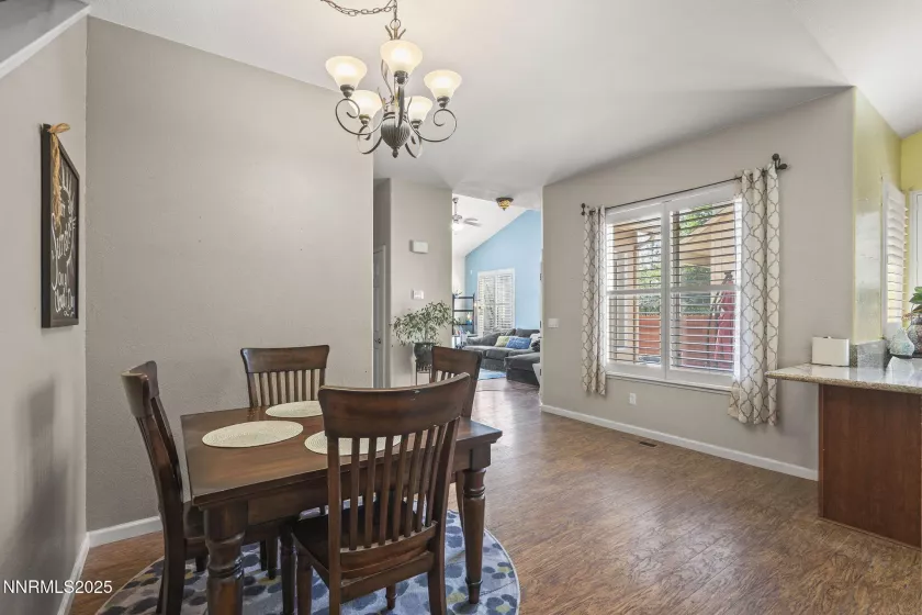 5725 Crooked Stick, Sparks, Nevada 89436, 2 Bedrooms Bedrooms, ,3 BathroomsBathrooms,Residential,Residential,Crooked Stick,250050840