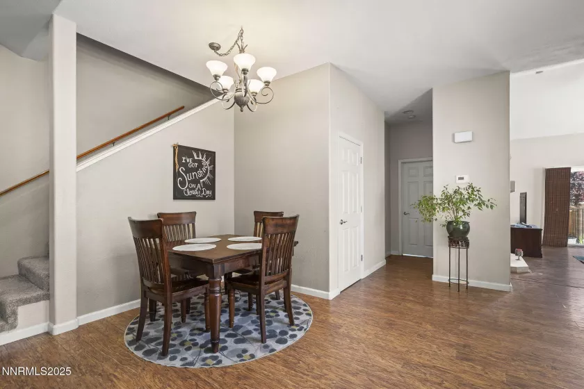 5725 Crooked Stick, Sparks, Nevada 89436, 2 Bedrooms Bedrooms, ,3 BathroomsBathrooms,Residential,Residential,Crooked Stick,250050840