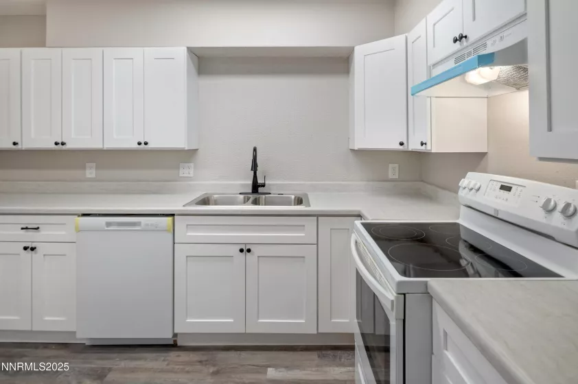 1600 Duke, Reno, Nevada 89502, 3 Bedrooms Bedrooms, ,2 BathroomsBathrooms,Residential,Residential,Duke,240014159