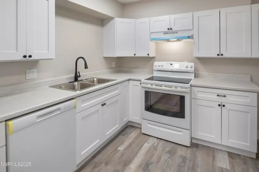 1600 Duke, Reno, Nevada 89502, 3 Bedrooms Bedrooms, ,2 BathroomsBathrooms,Residential,Residential,Duke,240014159