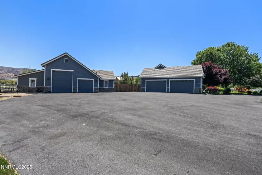 1020 Cantlon, Reno, Nevada 89521, 6 Bedrooms Bedrooms, ,7 BathroomsBathrooms,Residential,Residential,Cantlon,250050857
