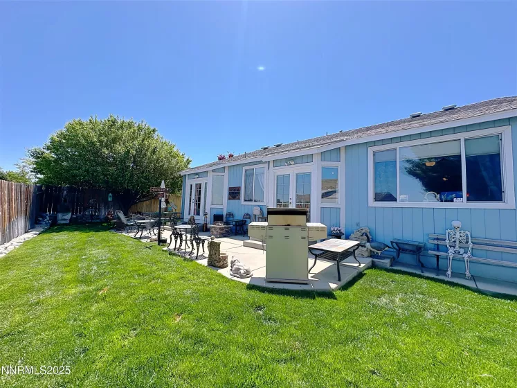 8490 Coral Reef, Reno, Nevada 89506, 3 Bedrooms Bedrooms, ,2 BathroomsBathrooms,Residential,Residential,Coral Reef,250050858