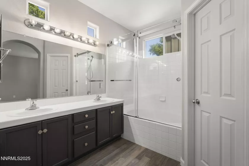 3833 Heron'S Landing, Reno, Nevada 89502, 2 Bedrooms Bedrooms, ,3 BathroomsBathrooms,Residential,Residential,Heron'S Landing,250050859