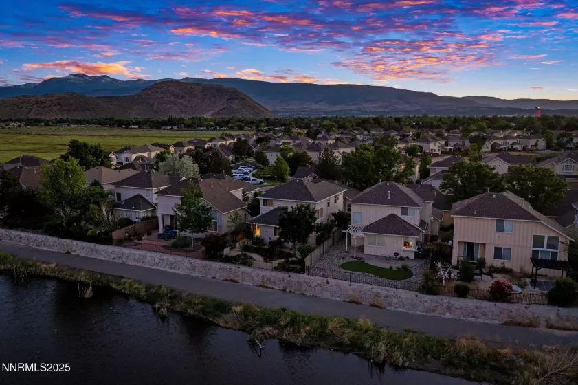 3833 Heron'S Landing, Reno, Nevada 89502, 2 Bedrooms Bedrooms, ,3 BathroomsBathrooms,Residential,Residential,Heron'S Landing,250050859