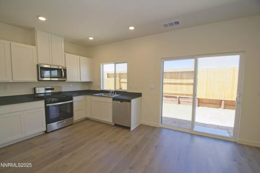 8905 Windy Ravine, Reno, Nevada 89506, 3 Bedrooms Bedrooms, ,3 BathroomsBathrooms,Residential Lease,Manufactured,Windy Ravine,250050860