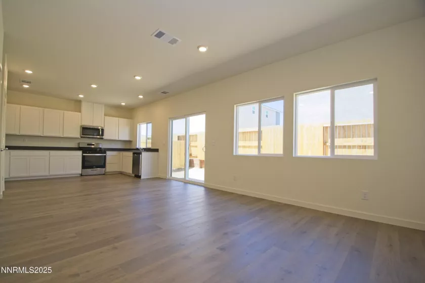 8905 Windy Ravine, Reno, Nevada 89506, 3 Bedrooms Bedrooms, ,3 BathroomsBathrooms,Residential Lease,Manufactured,Windy Ravine,250050860