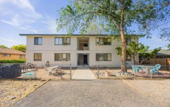 1124 H, Sparks, Nevada 89431, ,Commercial Sale,Residential,H,250050861