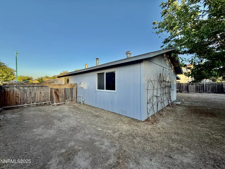 540 Anthony, Fallon, Nevada 89406, 2 Bedrooms Bedrooms, ,1 BathroomBathrooms,Residential,Residential,Anthony,250050866
