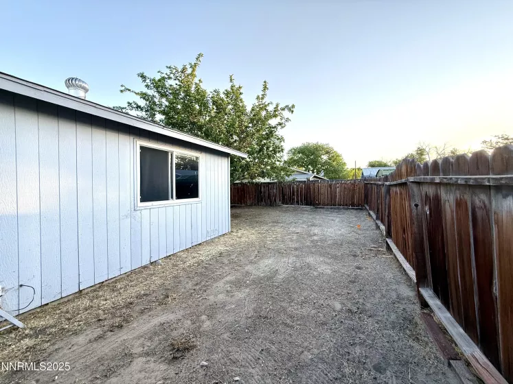 540 Anthony, Fallon, Nevada 89406, 2 Bedrooms Bedrooms, ,1 BathroomBathrooms,Residential,Residential,Anthony,250050866