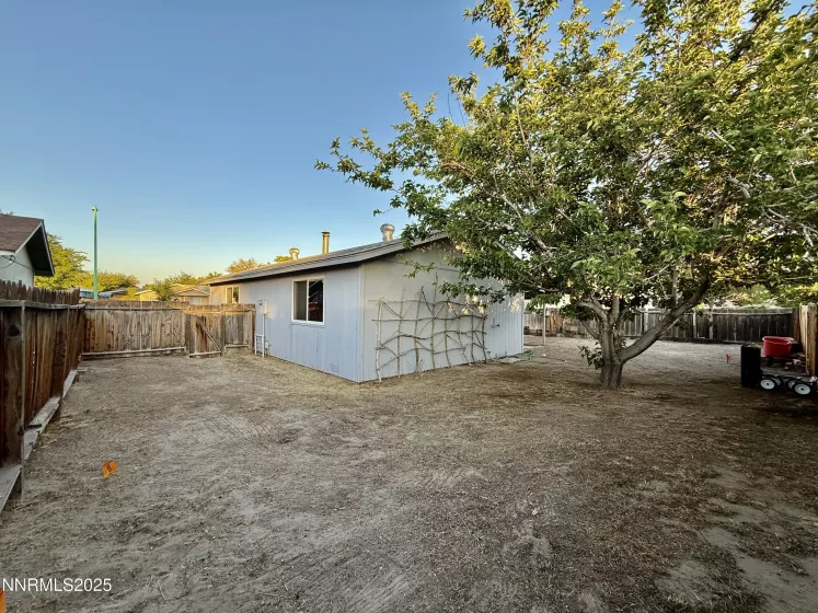 540 Anthony, Fallon, Nevada 89406, 2 Bedrooms Bedrooms, ,1 BathroomBathrooms,Residential,Residential,Anthony,250050866