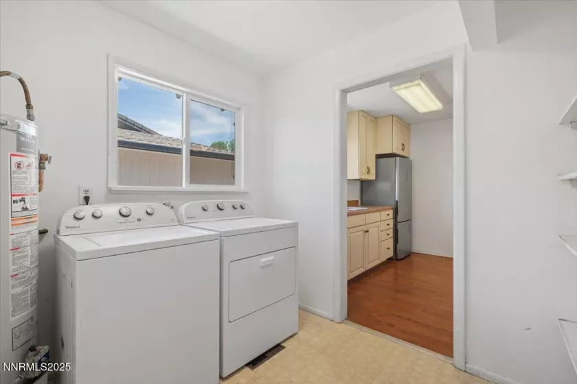 664 Beldon, Reno, Nevada 89503, 3 Bedrooms Bedrooms, ,2 BathroomsBathrooms,Residential,Residential,Beldon,250050867