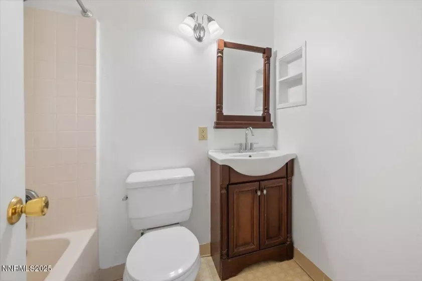 664 Beldon, Reno, Nevada 89503, 3 Bedrooms Bedrooms, ,2 BathroomsBathrooms,Residential,Residential,Beldon,250050867