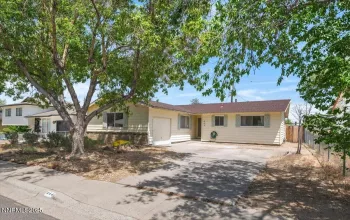 664 Beldon, Reno, Nevada 89503, 3 Bedrooms Bedrooms, ,2 BathroomsBathrooms,Residential,Residential,Beldon,250050867