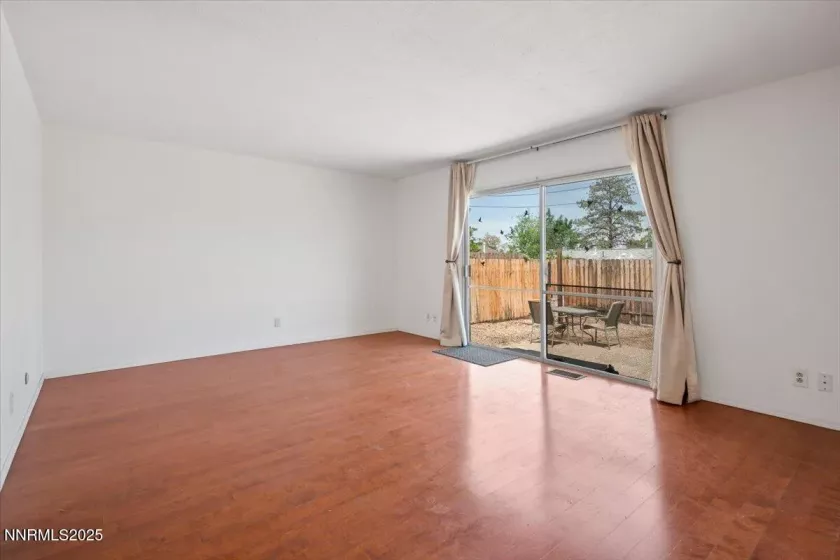 664 Beldon, Reno, Nevada 89503, 3 Bedrooms Bedrooms, ,2 BathroomsBathrooms,Residential,Residential,Beldon,250050867