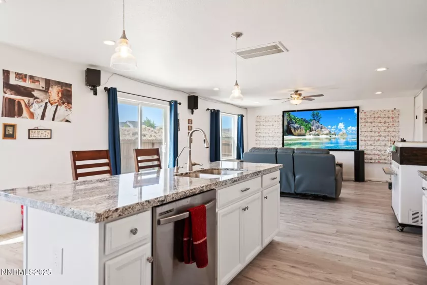 1318 Serenity, Fernley, Nevada 89408, 4 Bedrooms Bedrooms, ,3 BathroomsBathrooms,Residential,Residential,Serenity,250050868