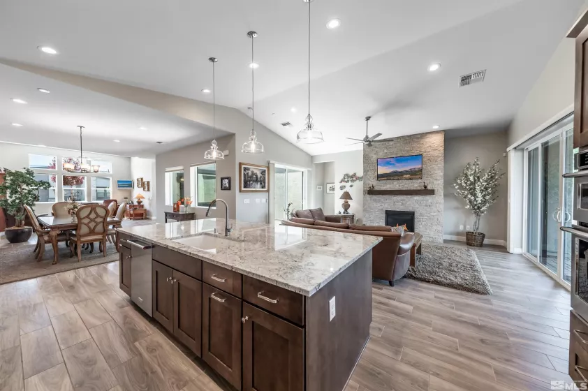 2347 Iron Square, Reno, Nevada 89521, 3 Bedrooms Bedrooms, ,4 BathroomsBathrooms,Residential,Residential,Iron Square,250006098