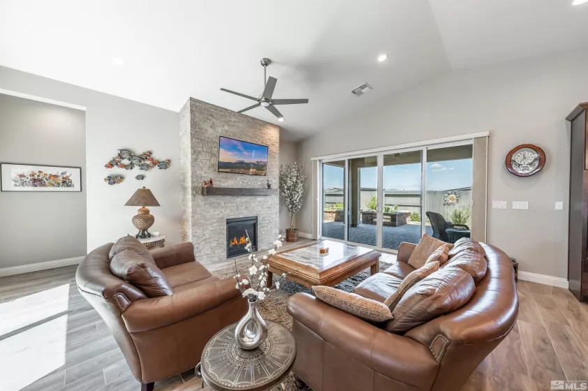 2347 Iron Square, Reno, Nevada 89521, 3 Bedrooms Bedrooms, ,4 BathroomsBathrooms,Residential,Residential,Iron Square,250006098