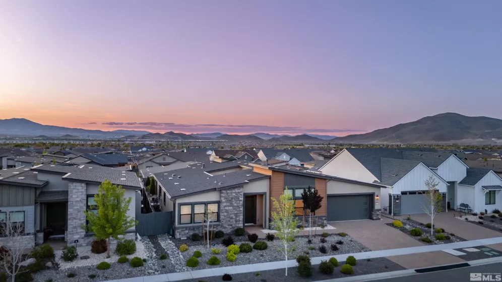 2347 Iron Square, Reno, Nevada 89521, 3 Bedrooms Bedrooms, ,4 BathroomsBathrooms,Residential,Residential,Iron Square,250006098