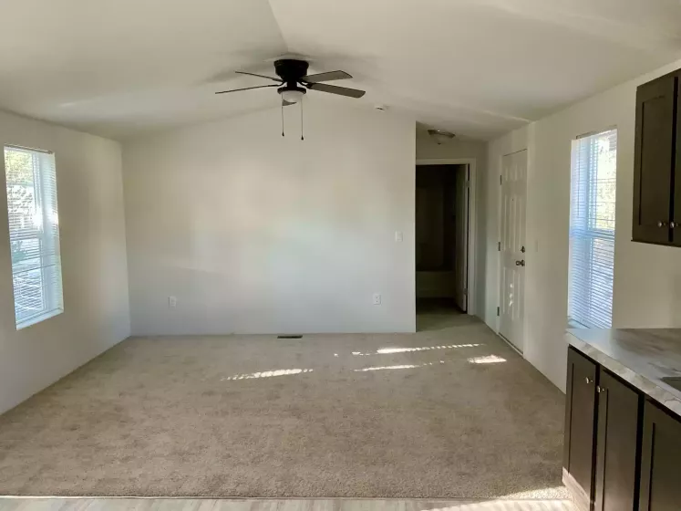 101 Lincoln Hwy, Wadsworth, Nevada 89442, 2 Bedrooms Bedrooms, 9 Rooms Rooms,2 BathroomsBathrooms,Manufactured,Residential,Lincoln,250050869