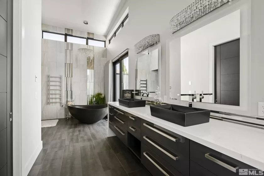 2385 Eagle Bend, Reno, Nevada 89523, 4 Bedrooms Bedrooms, ,7 BathroomsBathrooms,Residential,Residential,Eagle Bend,250004031