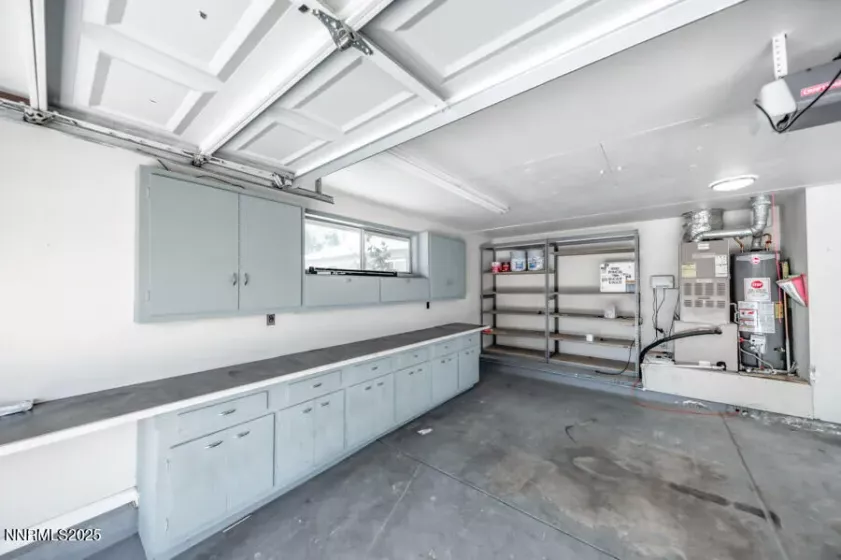 4211 Houston, Reno, Nevada 89502, 3 Bedrooms Bedrooms, ,2 BathroomsBathrooms,Residential,Residential,Houston,250050878