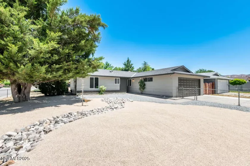 4211 Houston, Reno, Nevada 89502, 3 Bedrooms Bedrooms, ,2 BathroomsBathrooms,Residential,Residential,Houston,250050878