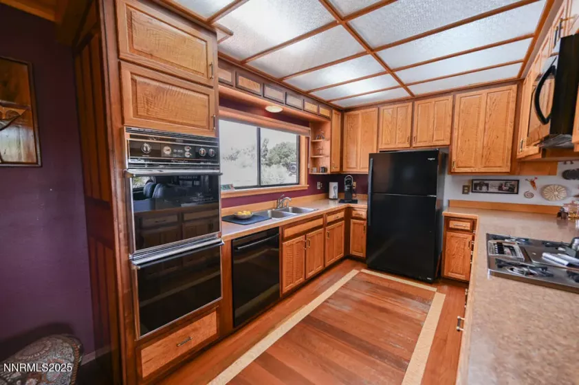 5 Pinon, Smith Valley, Nevada 89444, 3 Bedrooms Bedrooms, ,3 BathroomsBathrooms,Residential,Residential,Pinon,250050879