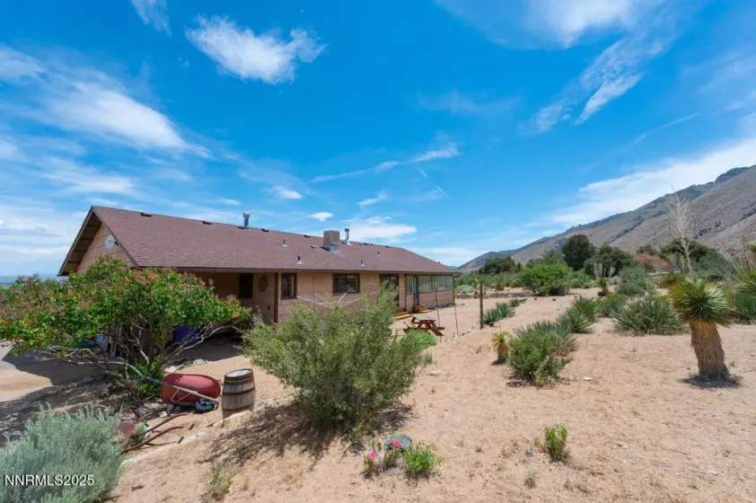 5 Pinon, Smith Valley, Nevada 89444, 3 Bedrooms Bedrooms, ,3 BathroomsBathrooms,Residential,Residential,Pinon,250050879