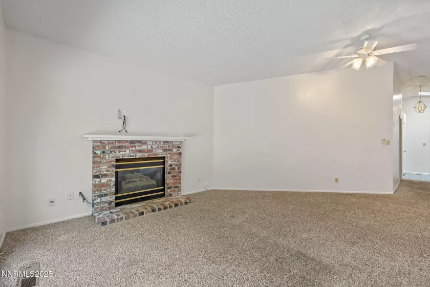 6402 Park, Reno, Nevada 89523, 3 Bedrooms Bedrooms, ,2 BathroomsBathrooms,Residential,Residential,Park,250050880