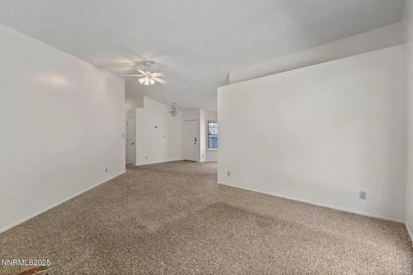 6402 Park, Reno, Nevada 89523, 3 Bedrooms Bedrooms, ,2 BathroomsBathrooms,Residential,Residential,Park,250050880
