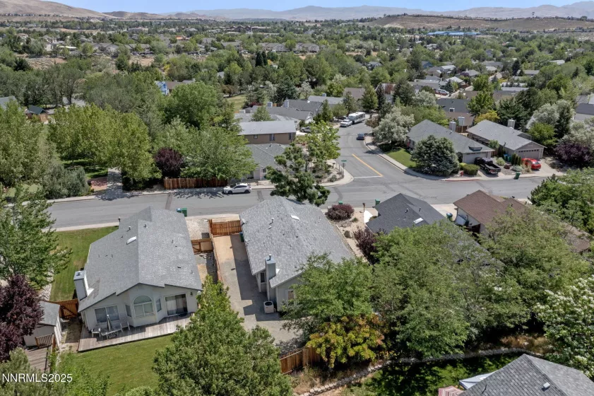 6402 Park, Reno, Nevada 89523, 3 Bedrooms Bedrooms, ,2 BathroomsBathrooms,Residential,Residential,Park,250050880