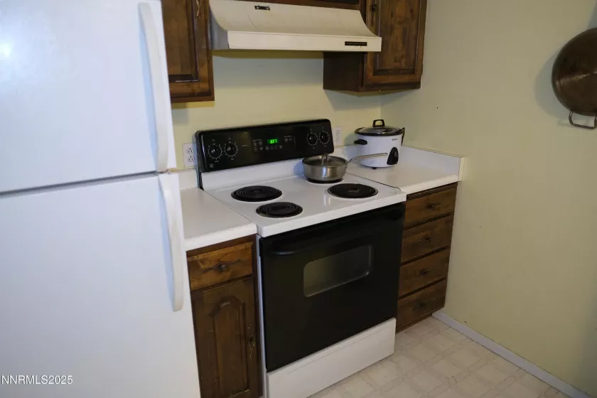 461 Debbie, Walker Lake, Nevada 89415, 2 Bedrooms Bedrooms, ,2 BathroomsBathrooms,Residential,Residential,Debbie,250050885