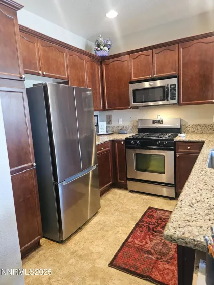 1242 Figuero, Carson City, Nevada 89701, 2 Bedrooms Bedrooms, ,3 BathroomsBathrooms,Residential,Residential,Figuero,250050886