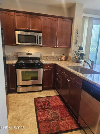 1242 Figuero, Carson City, Nevada 89701, 2 Bedrooms Bedrooms, ,3 BathroomsBathrooms,Residential,Residential,Figuero,250050886