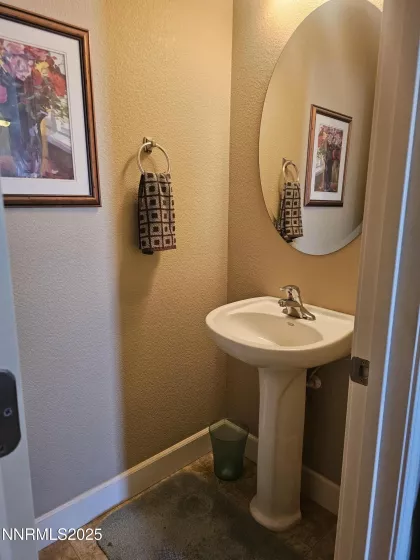 1242 Figuero, Carson City, Nevada 89701, 2 Bedrooms Bedrooms, ,3 BathroomsBathrooms,Residential,Residential,Figuero,250050886