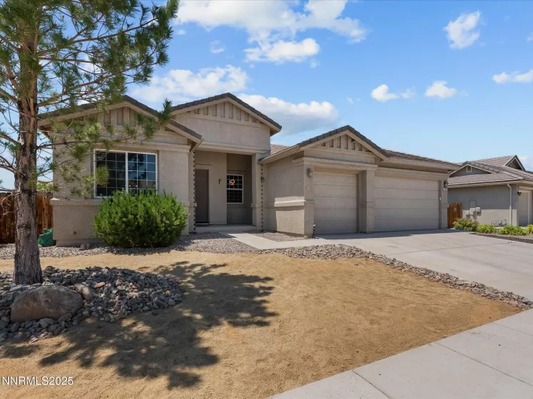 129 Maze, Dayton, Nevada 89403, 3 Bedrooms Bedrooms, ,2 BathroomsBathrooms,Residential,Residential,Maze,250050894