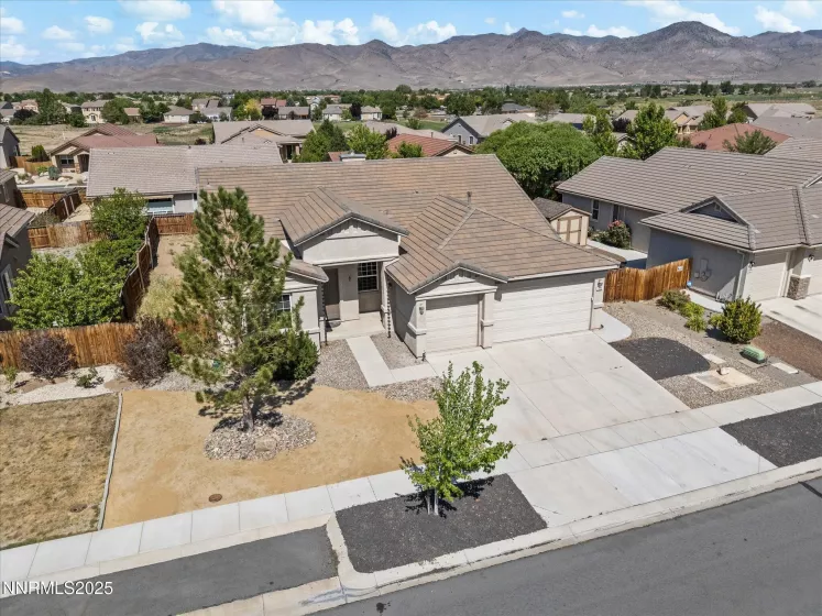 129 Maze, Dayton, Nevada 89403, 3 Bedrooms Bedrooms, ,2 BathroomsBathrooms,Residential,Residential,Maze,250050894