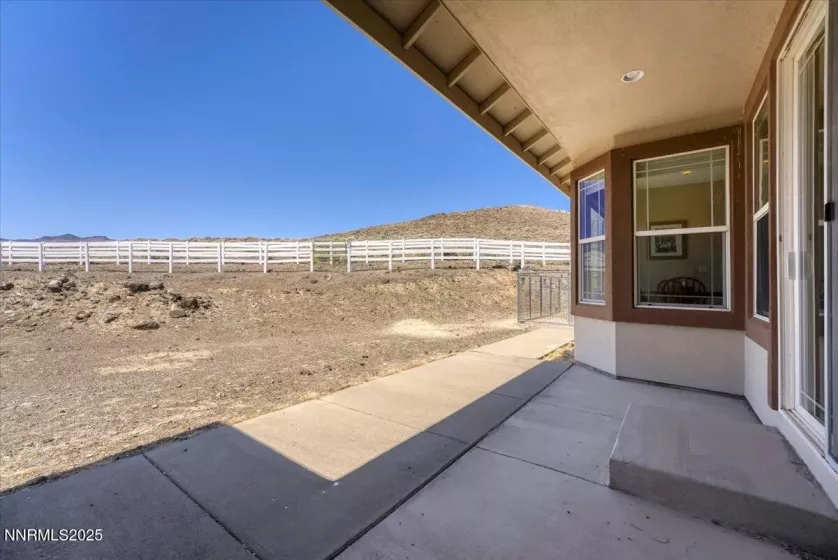 970 Roan, Fernley, Nevada 89408, 3 Bedrooms Bedrooms, ,2 BathroomsBathrooms,Residential,Residential,Roan,250050887