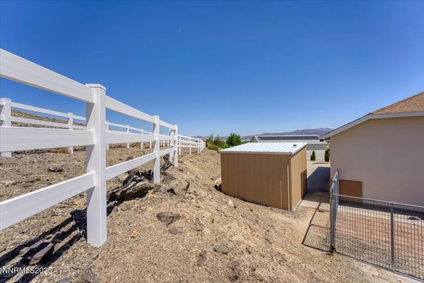970 Roan, Fernley, Nevada 89408, 3 Bedrooms Bedrooms, ,2 BathroomsBathrooms,Residential,Residential,Roan,250050887
