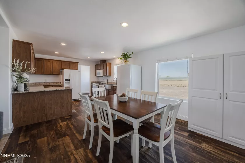 Dining area/ Kitchen