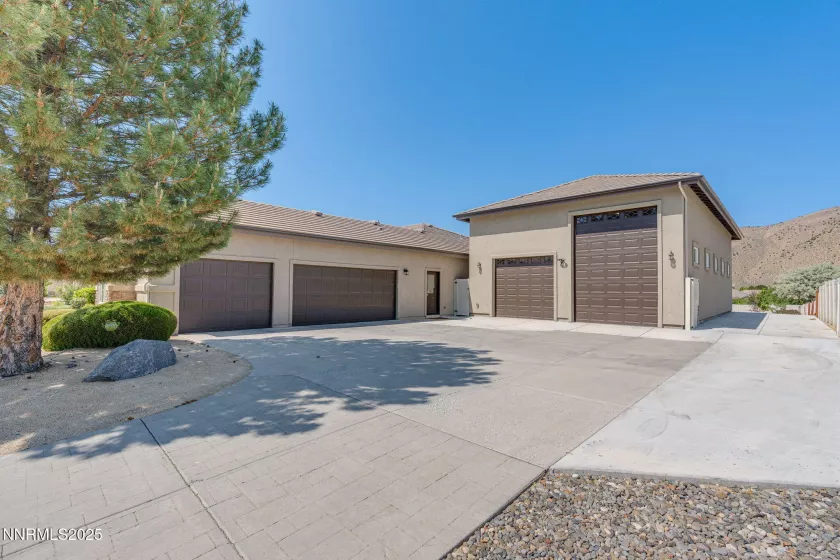 Attached & Detached RV Garage