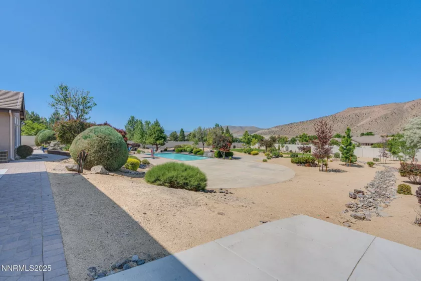 Fully Landscaped Rear Living