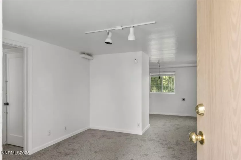 437 Court, Reno, Nevada 89501, 3 Bedrooms Bedrooms, ,3 BathroomsBathrooms,Residential Lease,Manufactured,Court,250050912