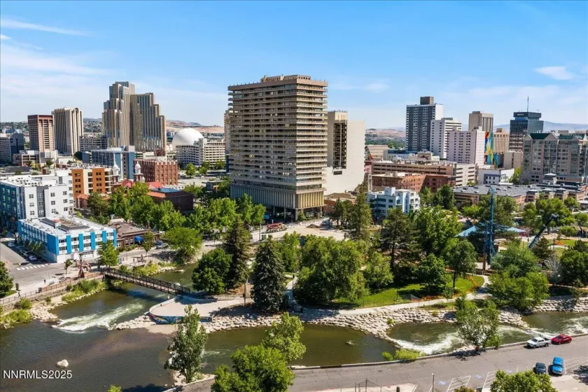 437 Court, Reno, Nevada 89501, 3 Bedrooms Bedrooms, ,3 BathroomsBathrooms,Residential Lease,Manufactured,Court,250050912