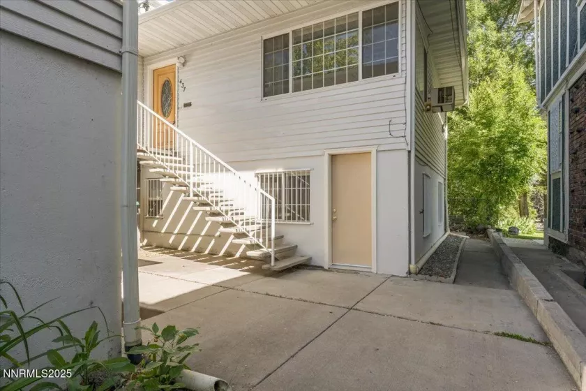 437 Court, Reno, Nevada 89501, 3 Bedrooms Bedrooms, ,3 BathroomsBathrooms,Residential Lease,Manufactured,Court,250050912